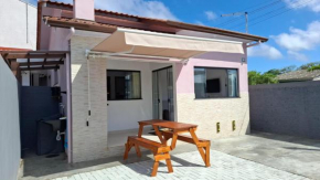 Casa a 300 metros da praia